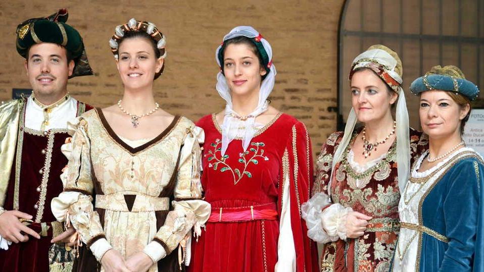 La Corte Ducale invitata a Merano