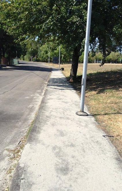 Marciapiedi nuovi a Puianello 