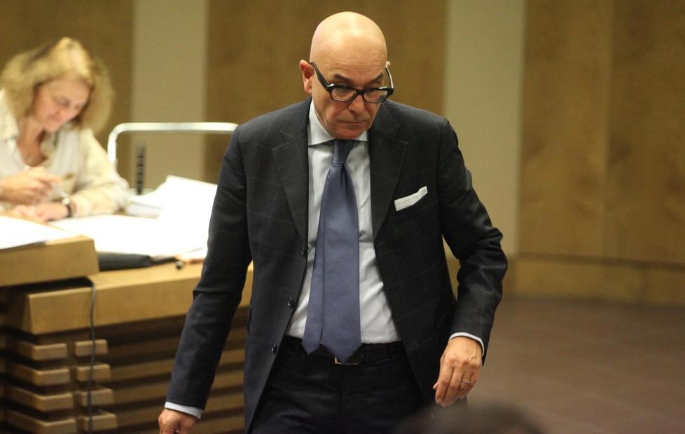 «Se qualcuno mi ospita torno ai domiciliari» 
