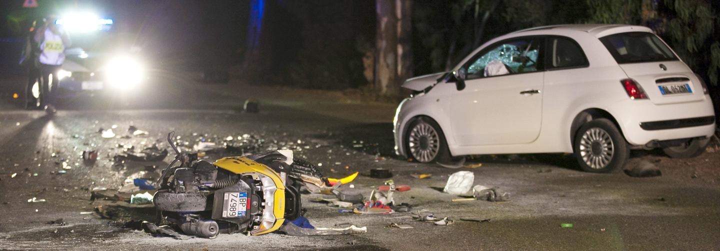Scontro tra auto e moto: muore 35enne di Alghero 