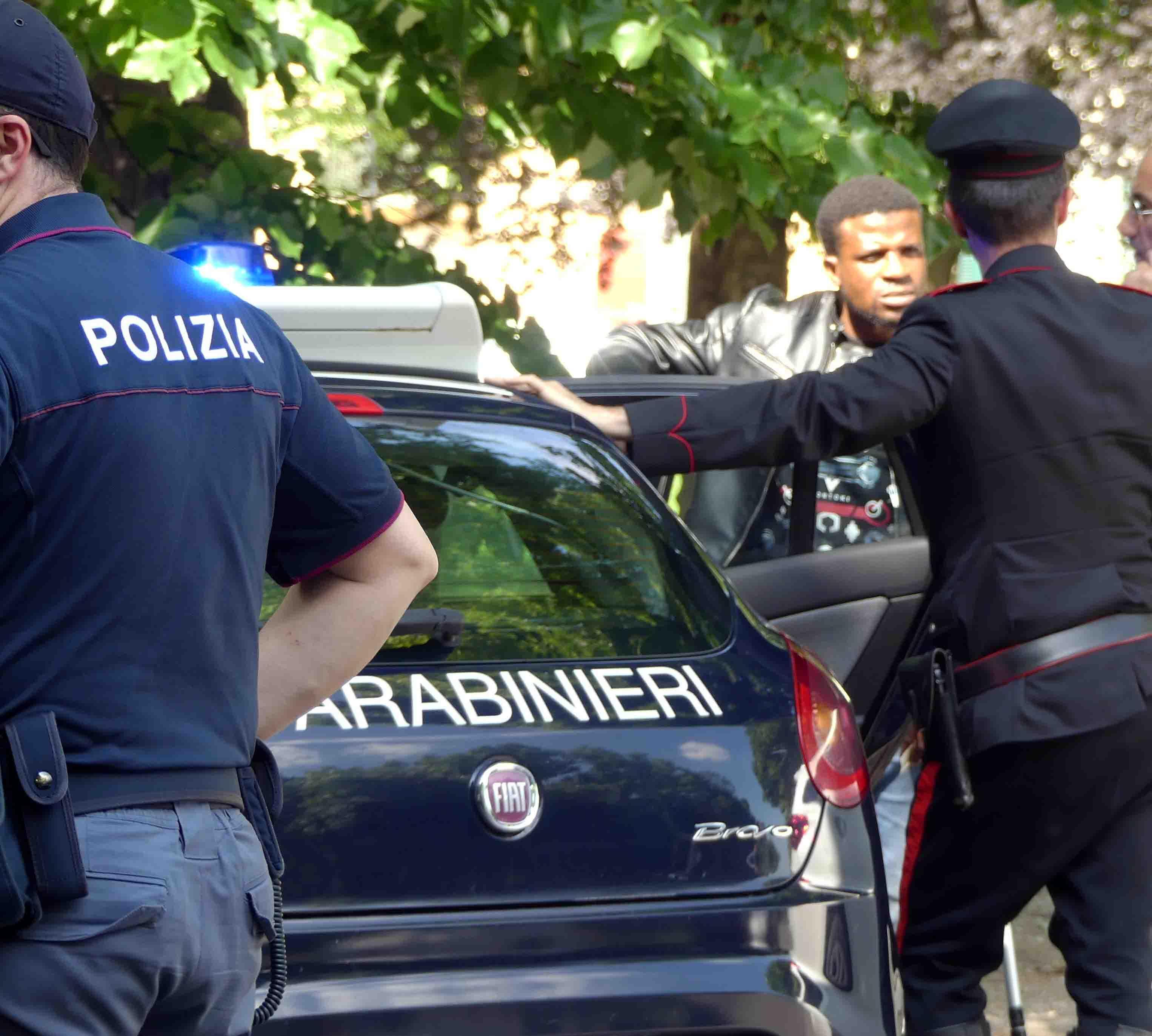 Controlli delle forze dell'ordine in zona Gad