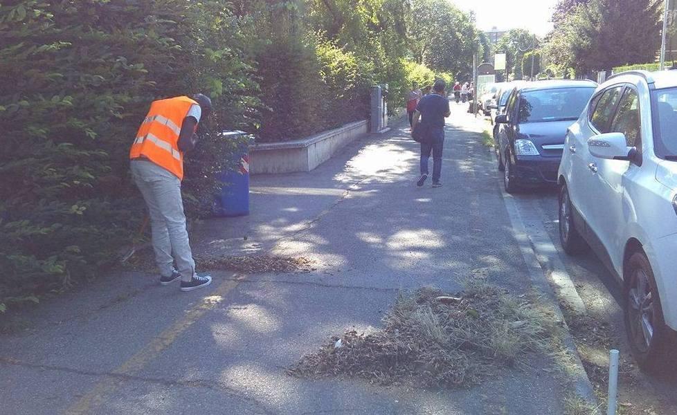 I profughi vanno al lavoro per “ripagare” l’ospitalità 