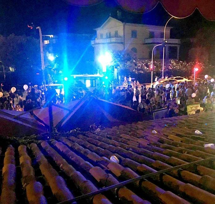 Caos in Capannina: "Evitato il peggio grazie a 40 buttafuori"