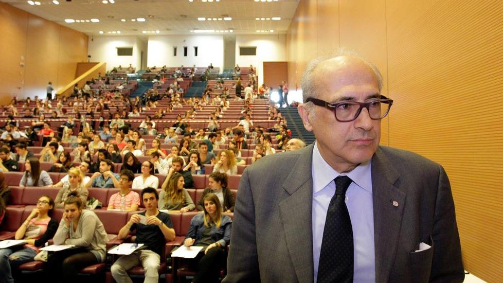 «Ateneo virtuoso, ma non può crescere»