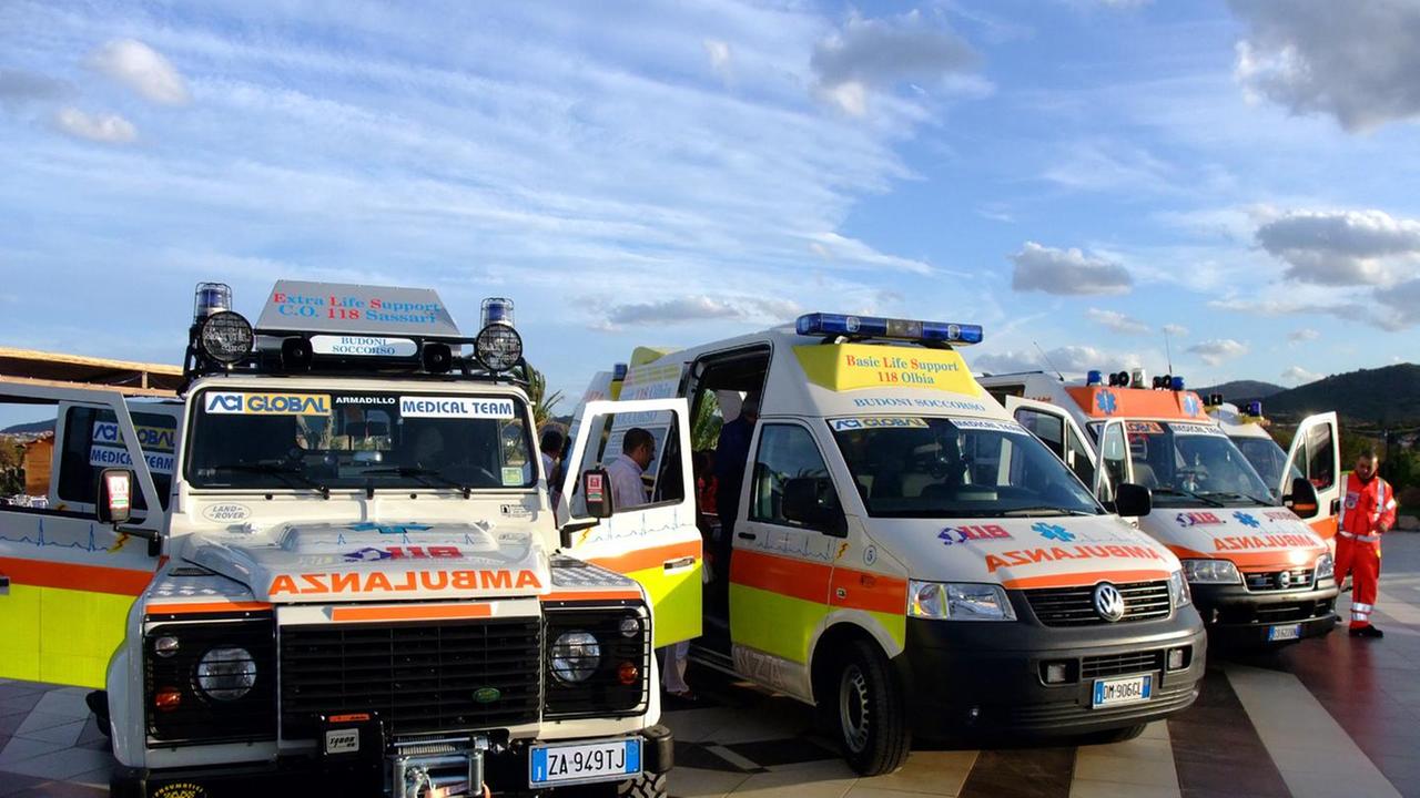 Bambina nasce sull’ambulanza lungo la quattro corsie tra Budoni e Olbia 