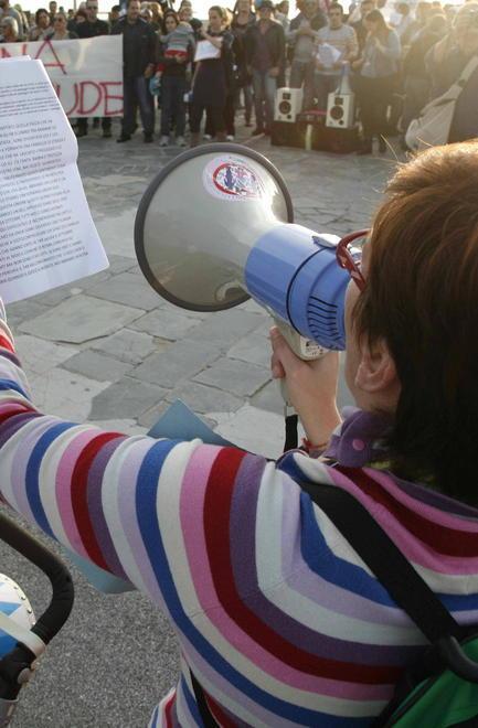 Aumenti per asili e mensa nelle scuole di Viareggio: genitori furibondi 