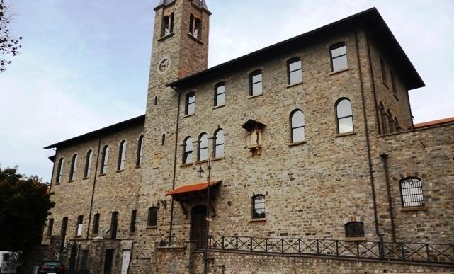 L’ex seminario pontificio non piace al campione: troppe alte le spese per ristrutturarlo