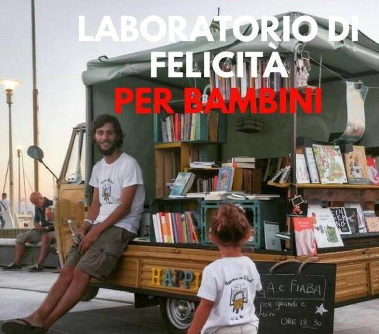 La felicità spiegata per strada al Forte
