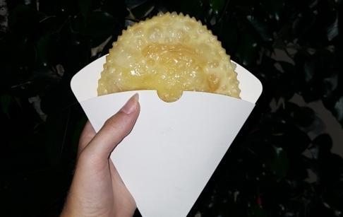 Ad Alghero spopola la seada da passeggio 