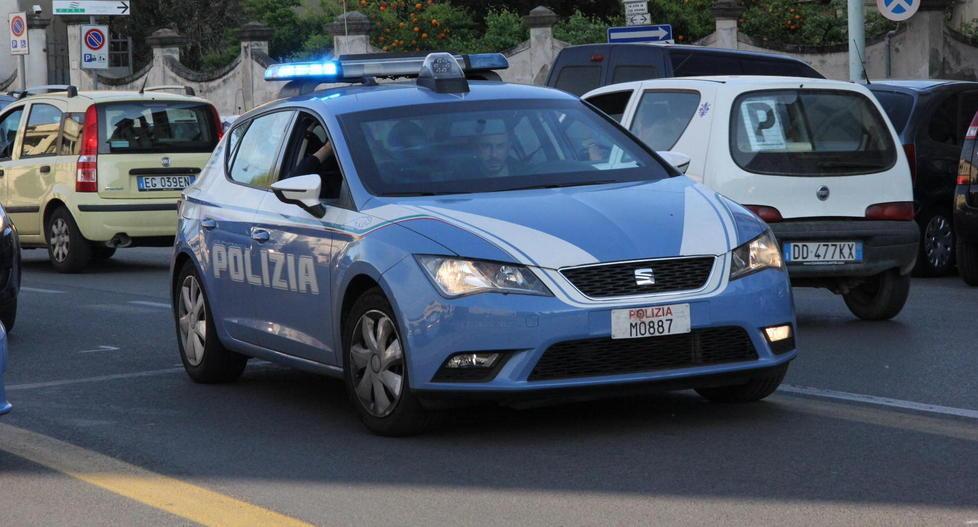 Urla “Allah Akbar”, arrestato in spiaggia 