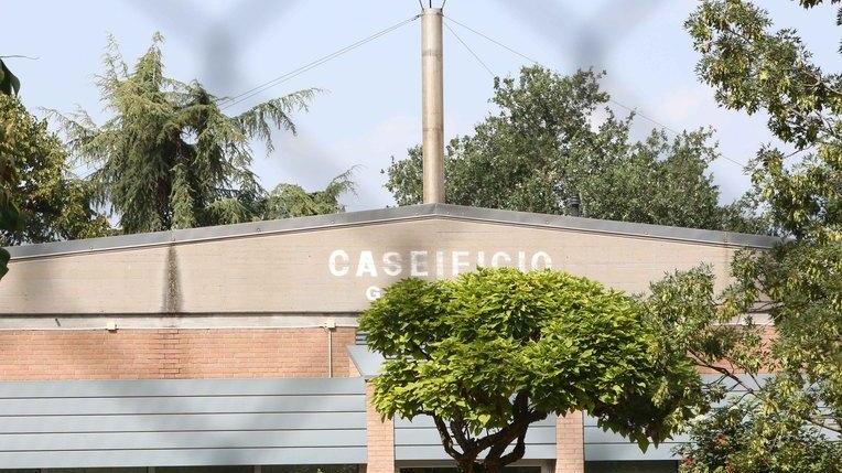 La Provincia vende il caseificio