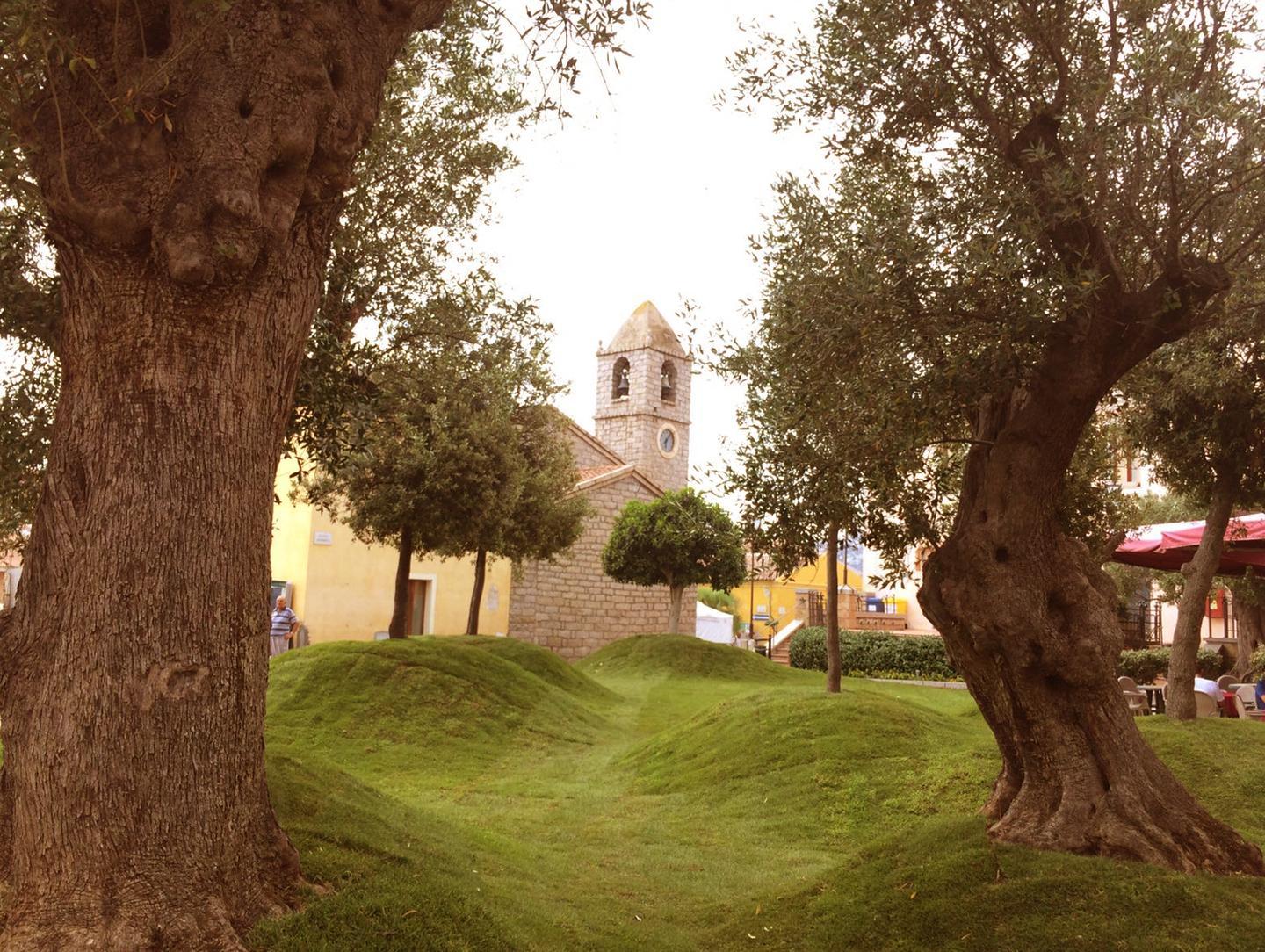 Taglio del nastro per “Arzachena in fiore” 