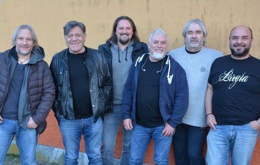 I Nomadi in concerto al PalaBigi 