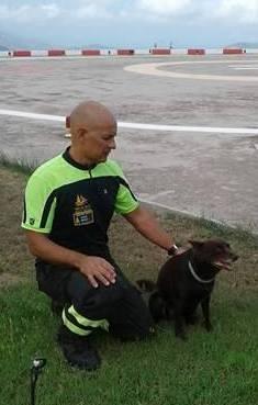 Kinky, il cane vigile del fuoco 