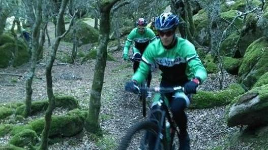 Con il Ceas in bicicletta nei sentieri dell’Ortobene