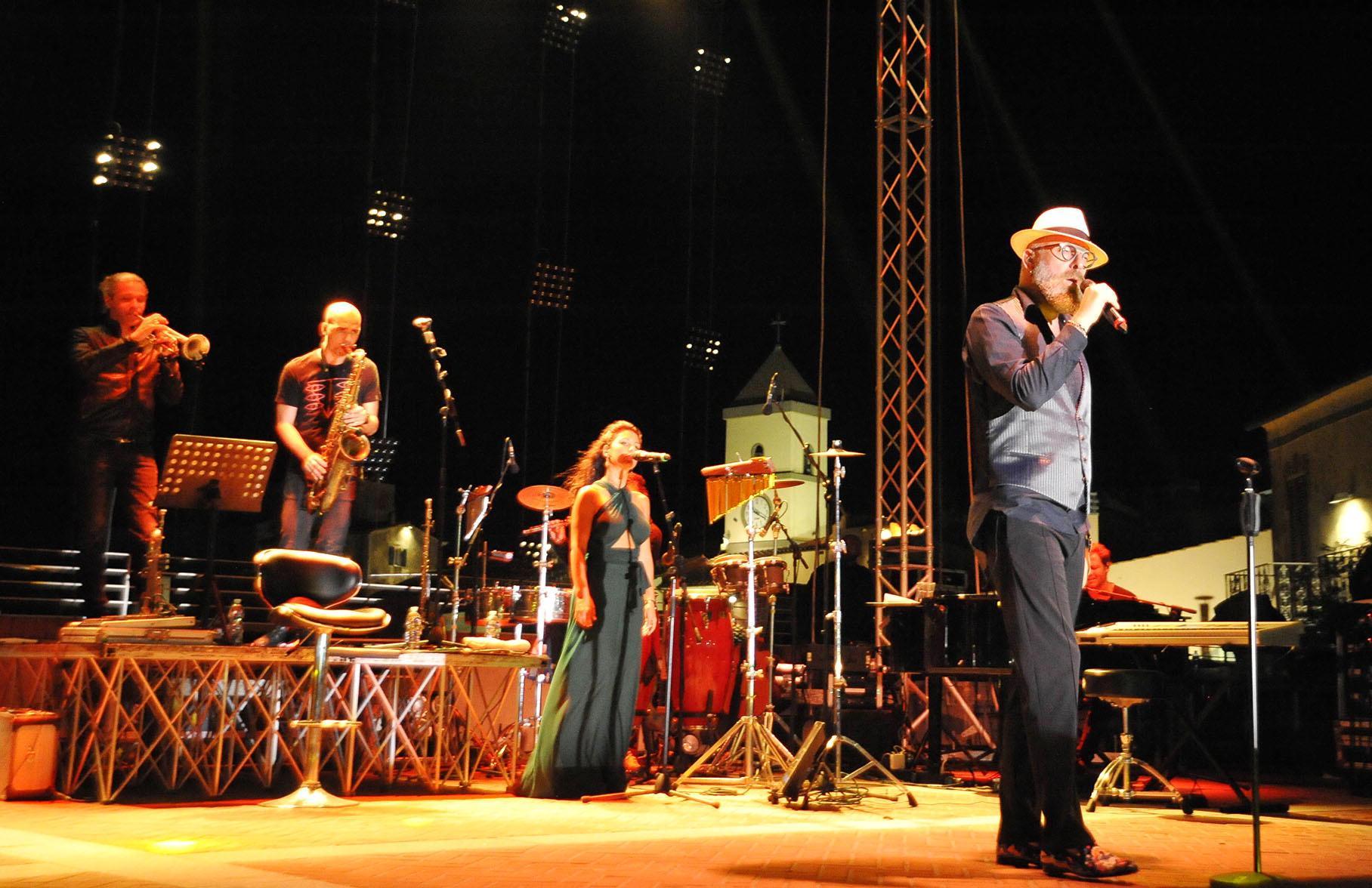 Mario Biondi in concerto (foto di Gio' Di Stefano)