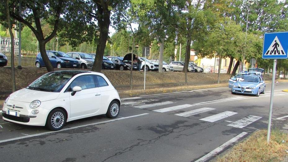In auto travolge la cognata sulle strisce