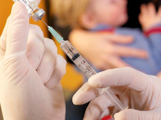 Scuola, vaccini: l’Asl dice chi è in regola e può frequentare le lezioni 