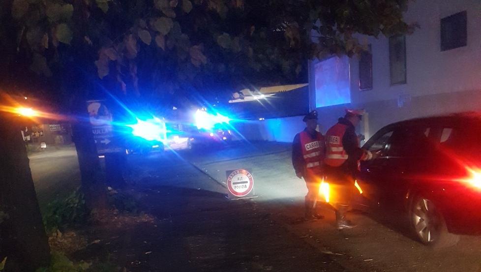 Guida l’auto sbronzo. Con lui a bordo c’erano i figli piccoli 