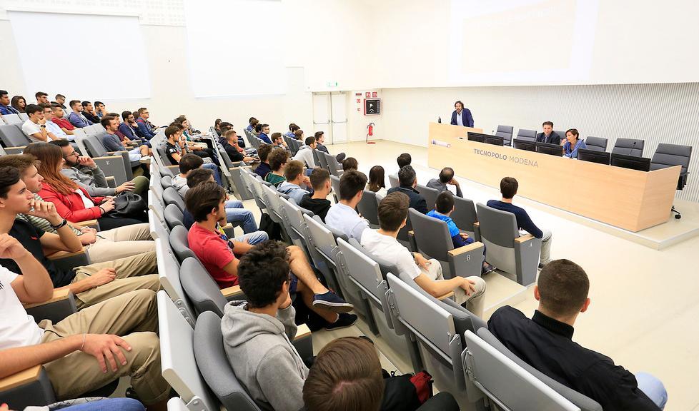 Università, il rettore: «Numero chiuso inevitabile» 