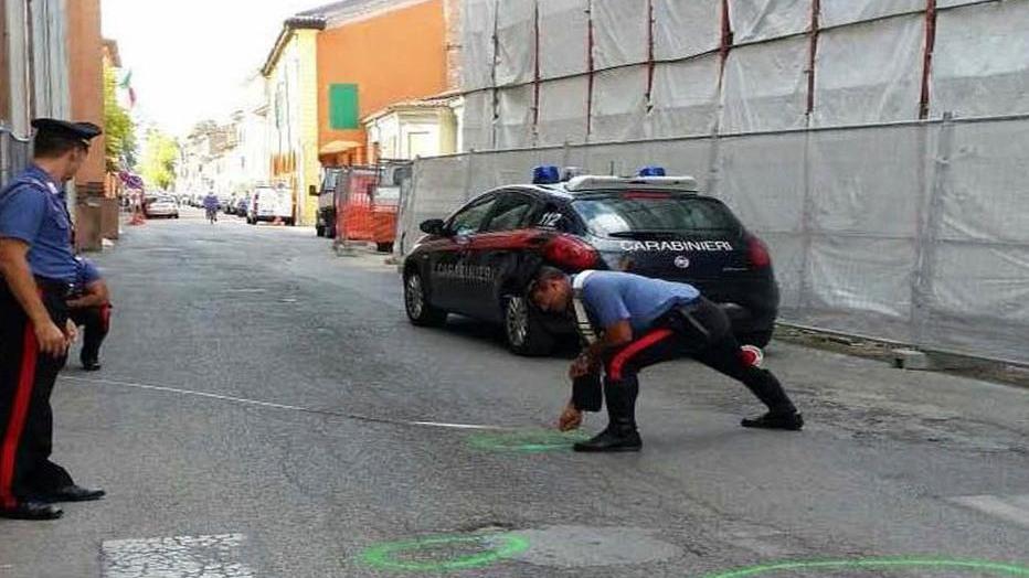 Tragedia a Cento: la uccisero e non si fermarono