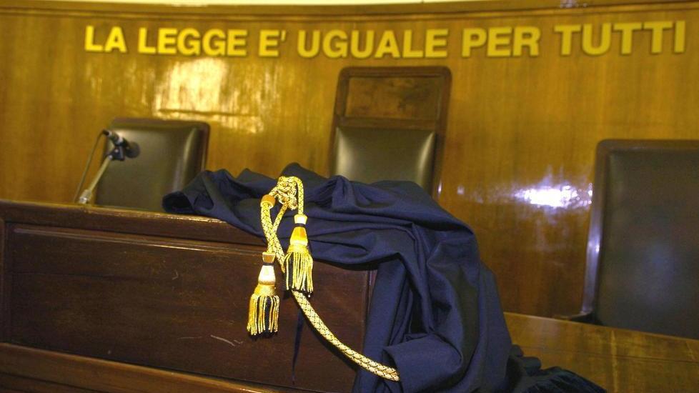 Aggredito con l’acido dalla donna che ha lasciato