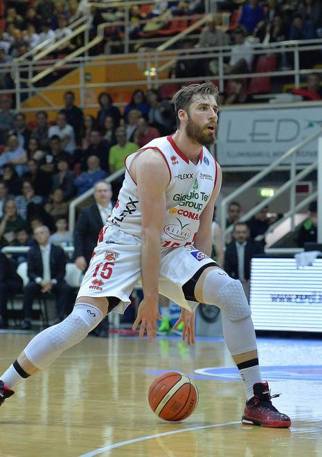 The Flexx vuole rescindere il contratto con Olek Czyz 