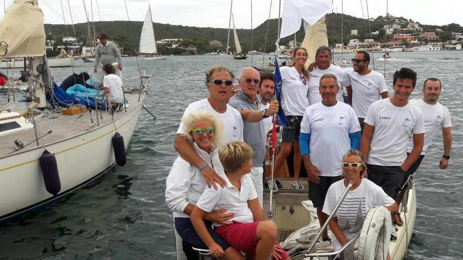 La barca del Club Nautico Versilia trionfa in Spagna