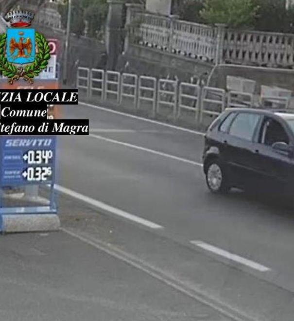 Provoca un incidente con ferito, poi fugge ma viene rintracciato 
