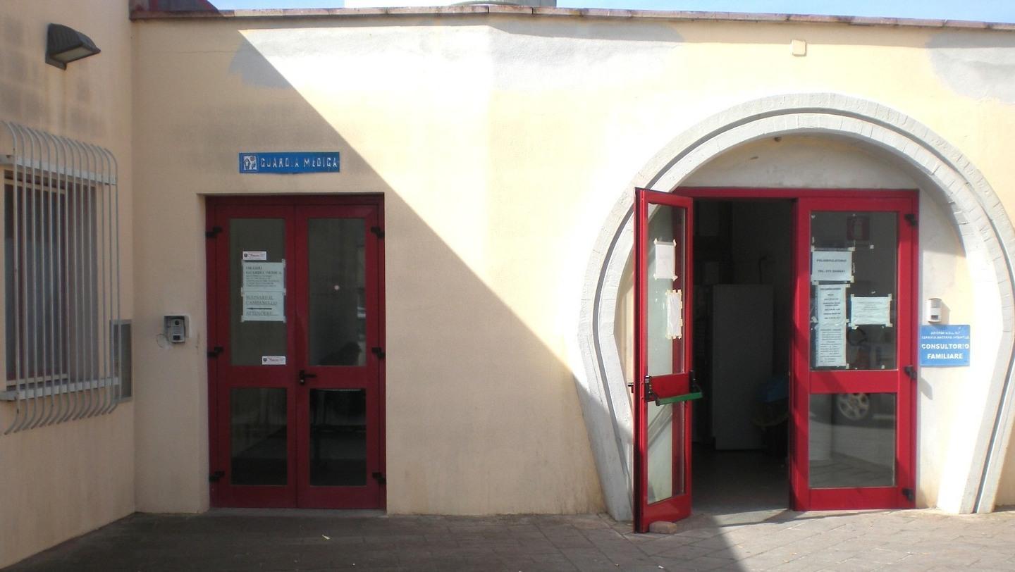 Poliambulatorio, i locali ci sono ma i medici non hanno strumenti 