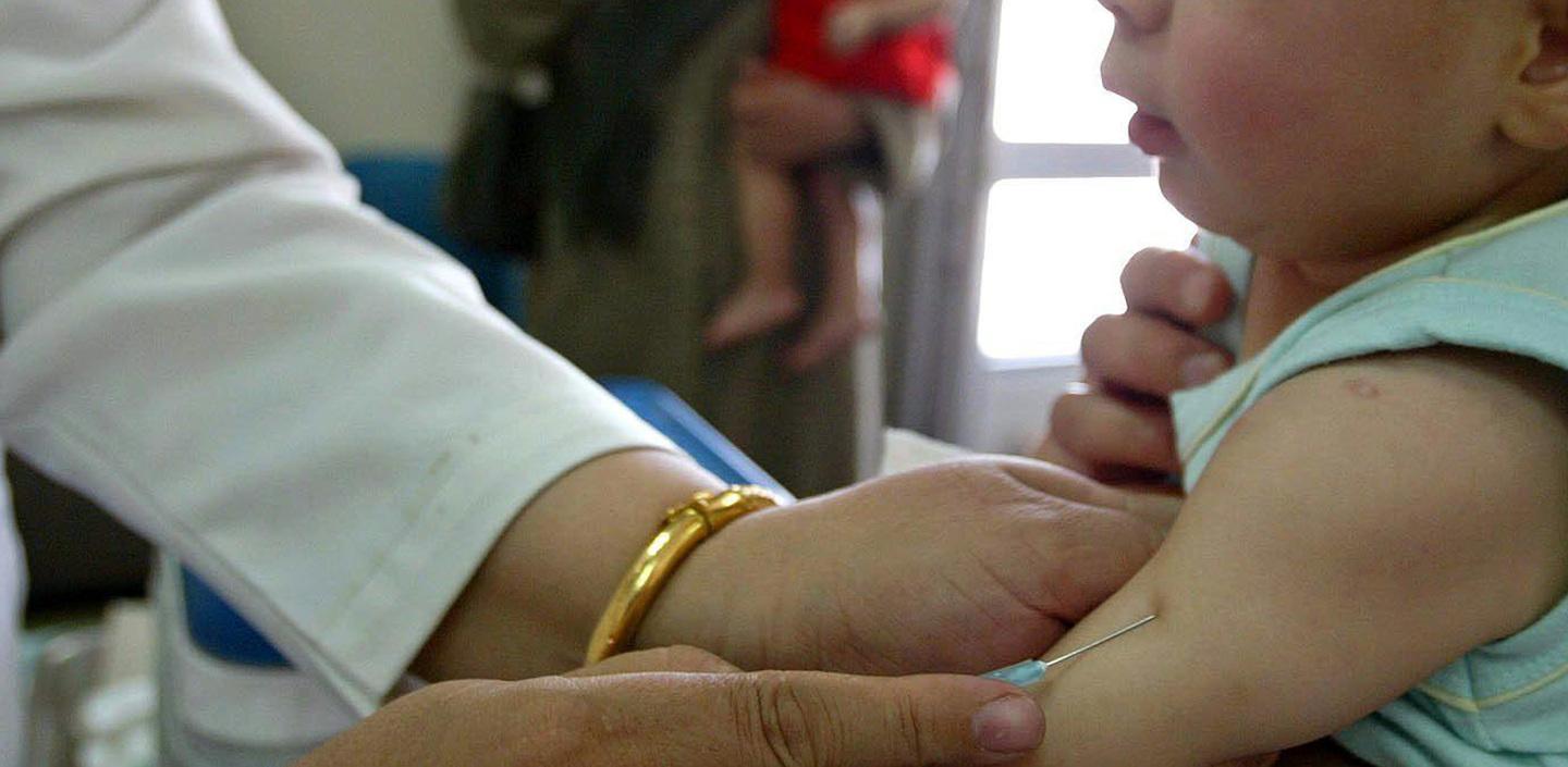 Vaccini obbligatori, alla Assl ore in fila per la certificazione 