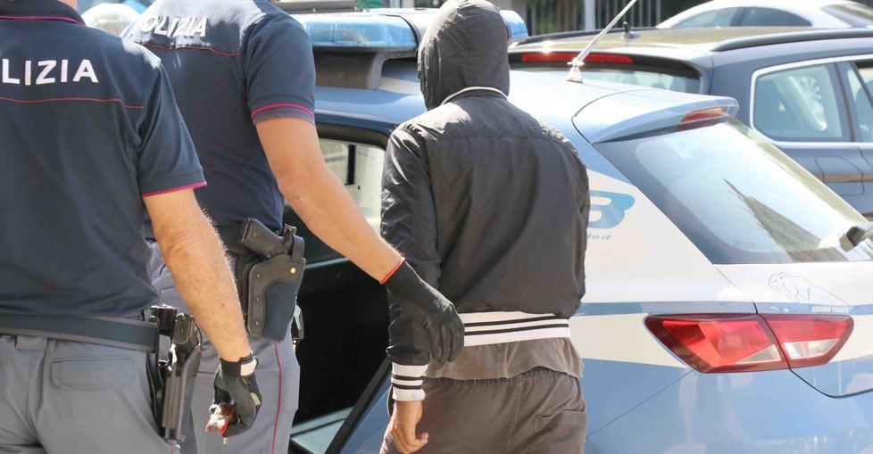 Abusivi al “Nord Ovest” sgomberati dalla polizia 