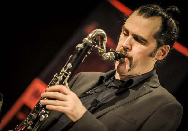 Vele e chitarre sbarca a Grosseto Il jazz di Achille Succi al Fufluns