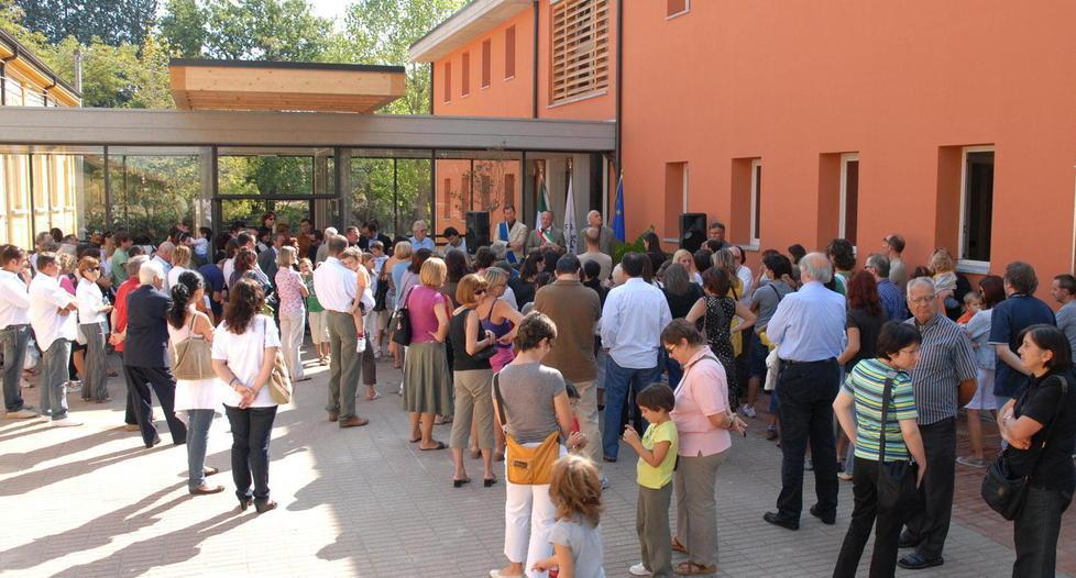 Rivolta dei genitori a Ventoso per il trasferimento dei maestri 