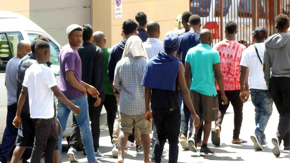 Profughi, deserta la gara della Prefettura per i Map
