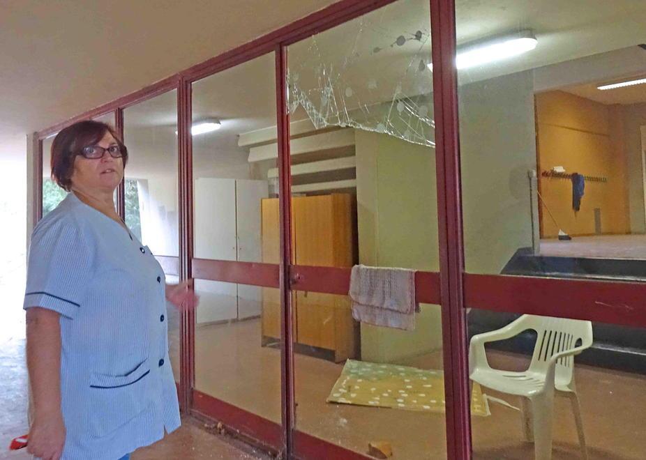Devastano la scuola: bloccati tre ragazzini di 13 anni - Foto