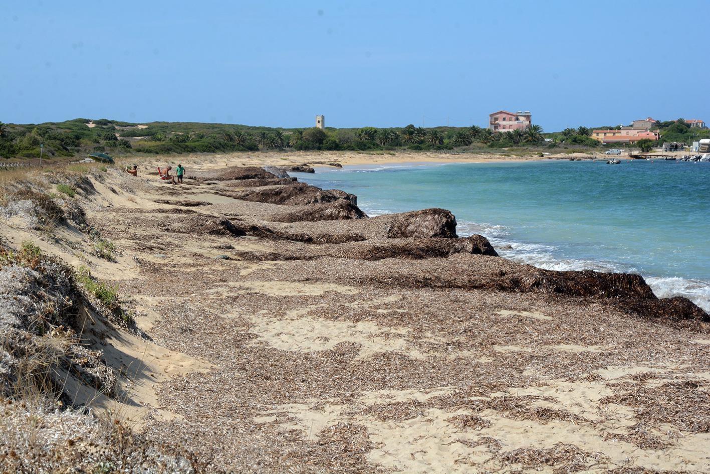 Uno scorcio della spiaggia tra Su Pallosu e Sa Rocca Tunda