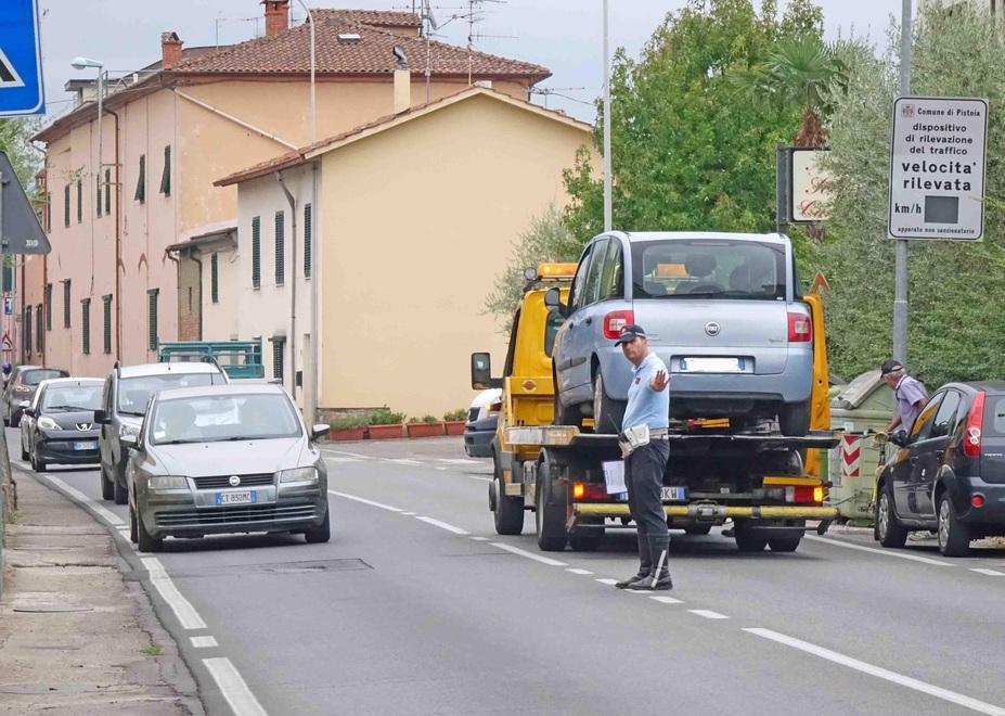 Muore anziana travolta in via Sestini 