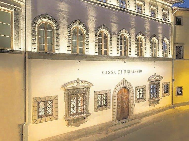 La sede della Cassa di Risparmio di San Miniato
