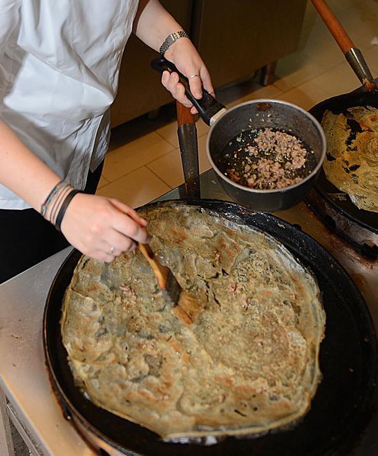 A Pavullo si rinnova la tradizione di degustare i borlenghi 