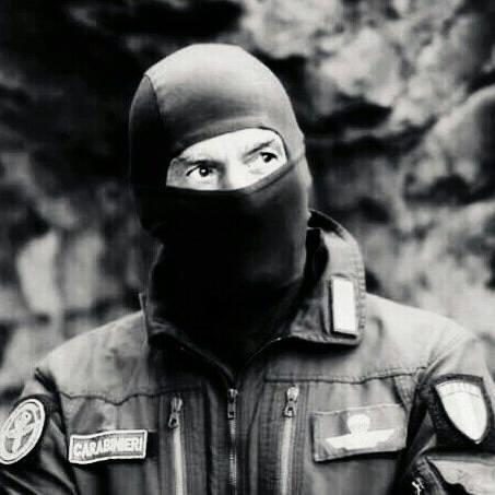 Carpi, il comandante Alfa in piazza Martiri 