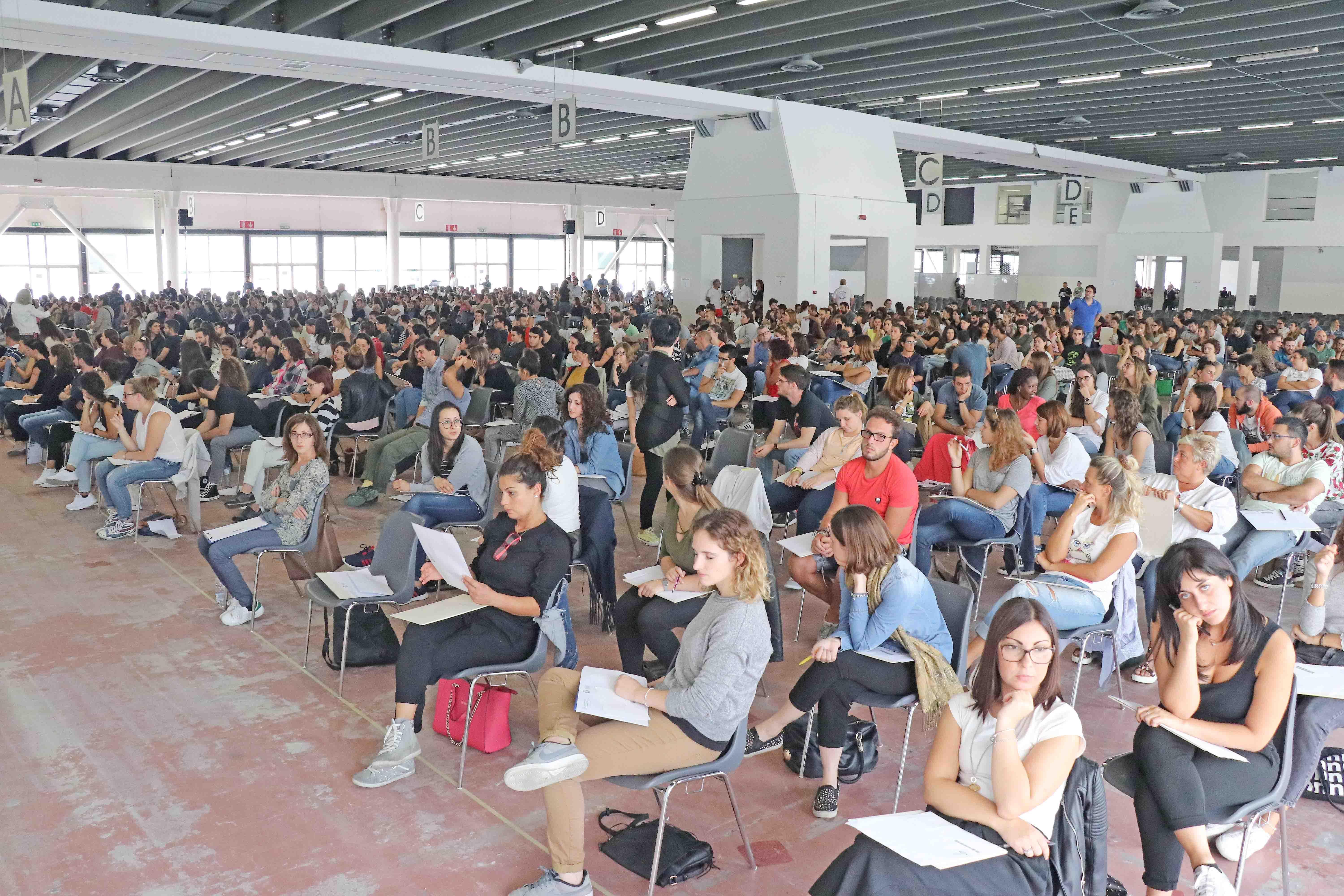 Infermieri, in cinquemila per il concorso col "giallo"