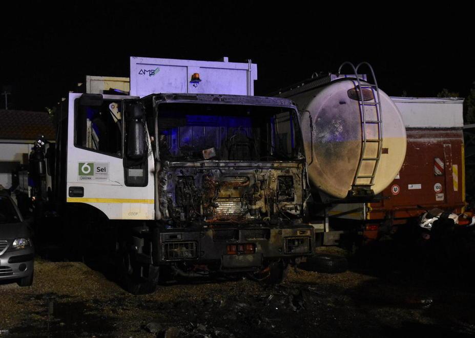 Schianto all’alba, muore a 22 anni 