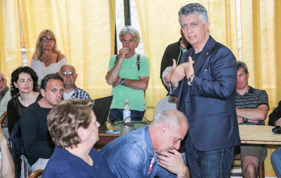  Multe per gli striscioni «Paghiamo tutto noi» 