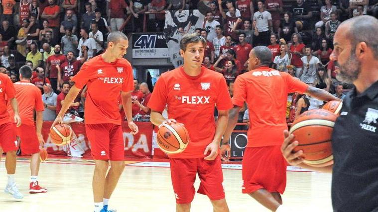 The Flexx aspetta i nuovi e intanto vince