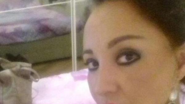 Eniko Dezsò, un tocco di bellezza griffato dai maestri di casa Avon