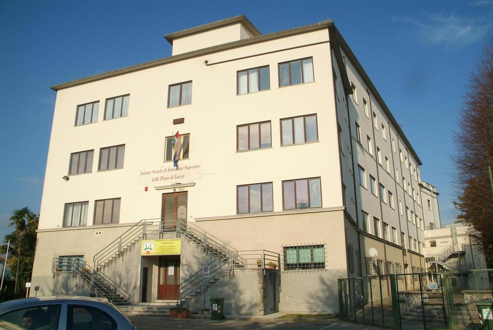 Corso di chimica mirato all’istituto Benedetti 