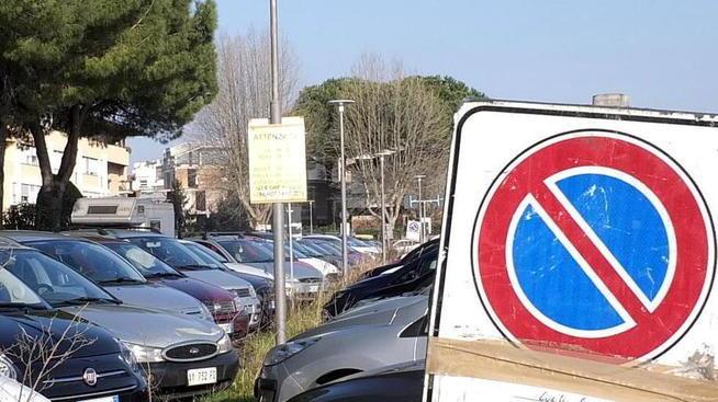 Asfaltatura del Guadalongo poi arrivano le strisce blu