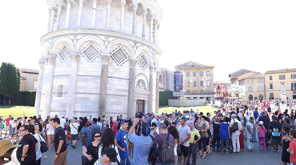 Ferito durante il borseggio fermate sei giovani nomadi