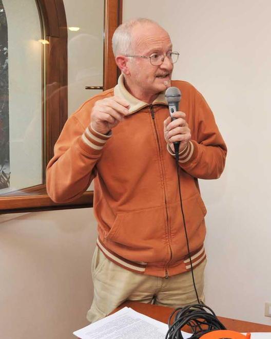 «Basta con i salvatori della patria» 